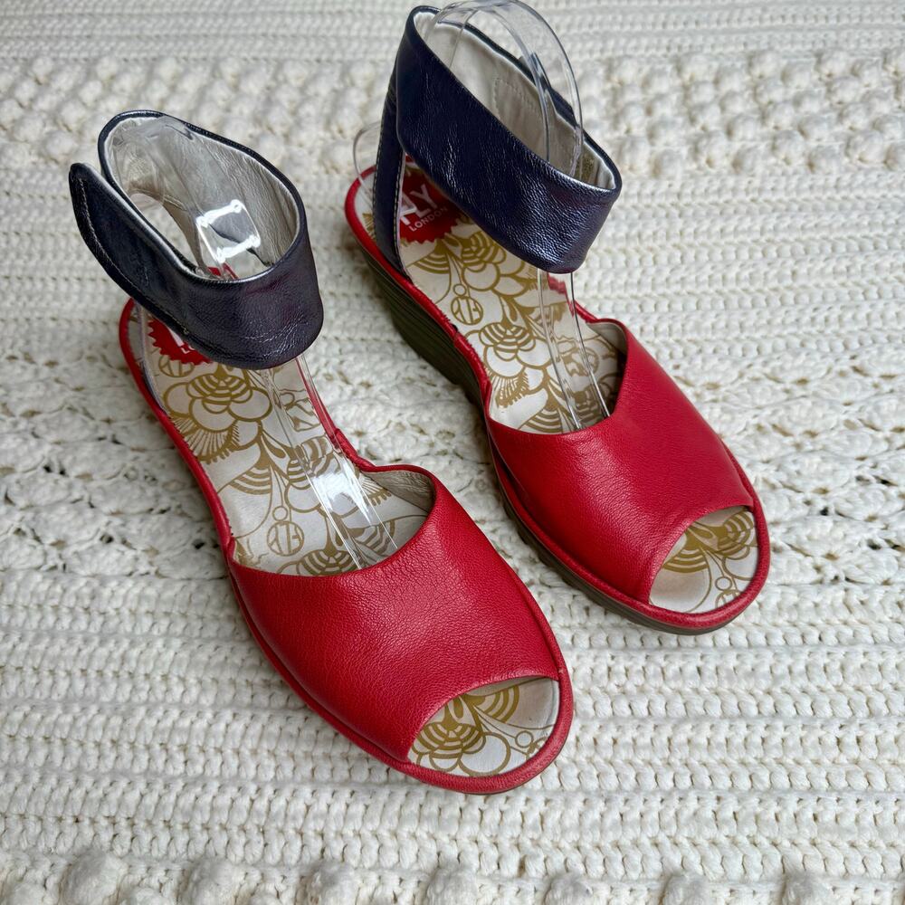 FLY LONDON Women's 40 US 9 YULA Leather Wedge Sandal Red Pewter Ankle Strap - Picture 2 of 16